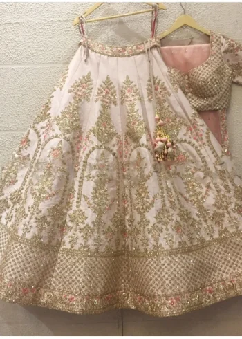 embroidered-cobra-silk-lehenga-choli