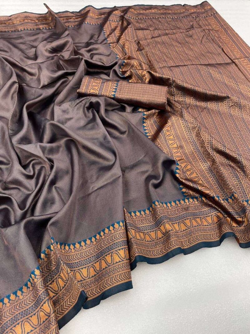 Navy Blue Banarasi Silk Saree - Image 4