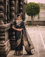 banarasi-silk-saree-black-colour