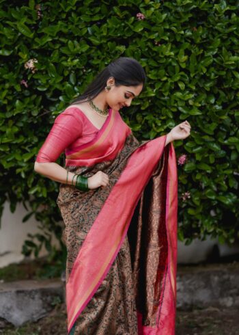 Banarasi Silk Saree Dark Green - Image 2