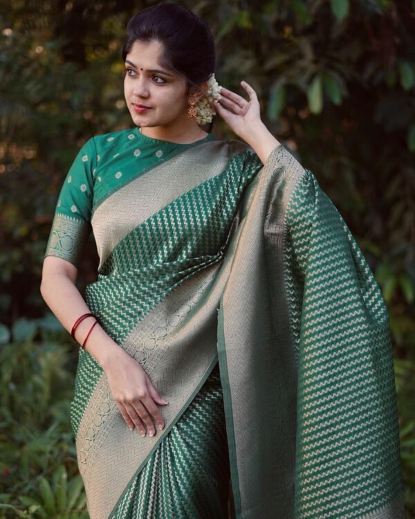 green golden zari weaving saree