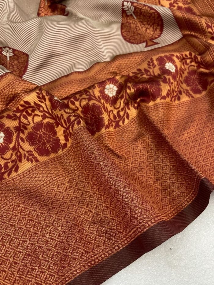 maroon banarasi silk sarees 3