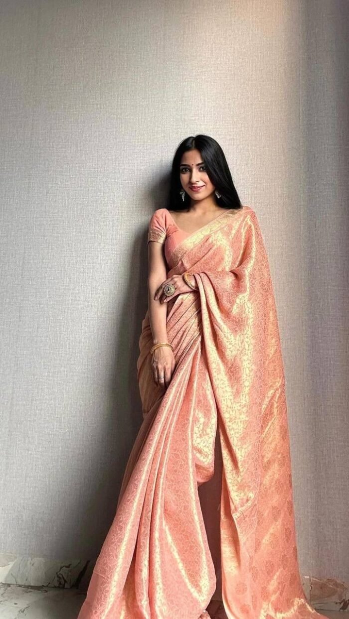 stunning-peach-banarasi-silk-sarees