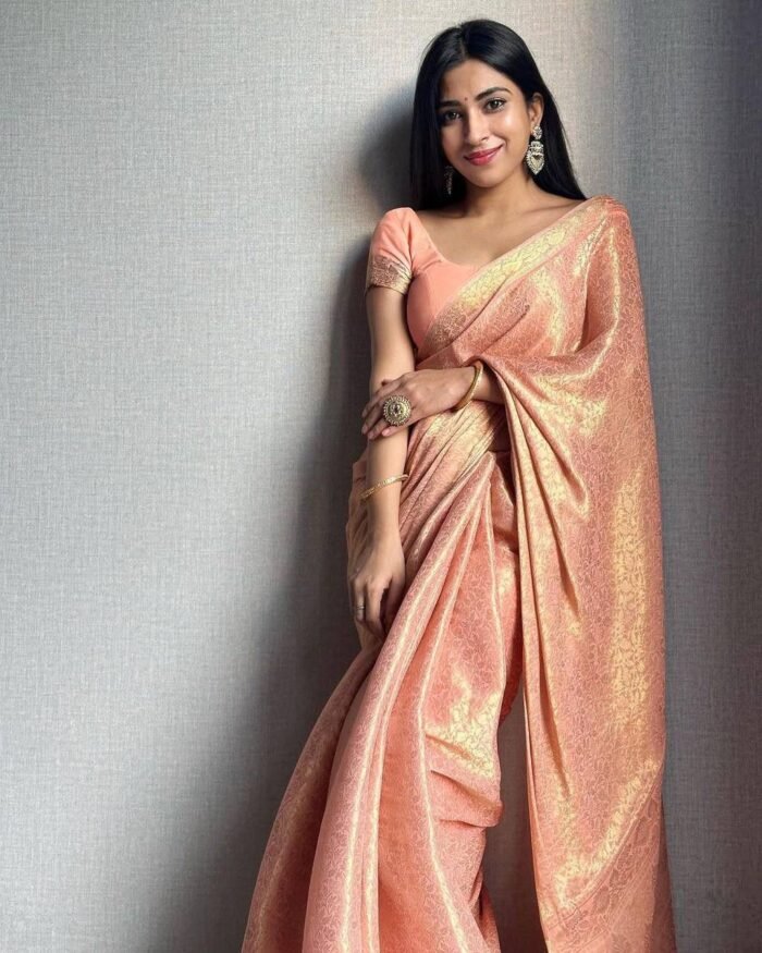 stunning peach banarasi silk sarees 2