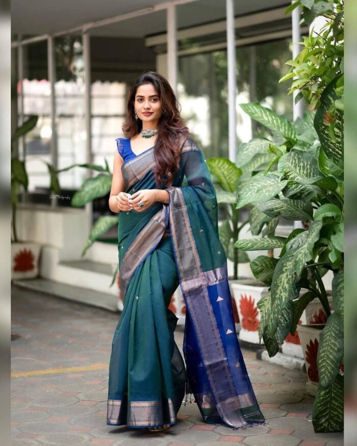 stunning-rama-banarasi-silk-saree