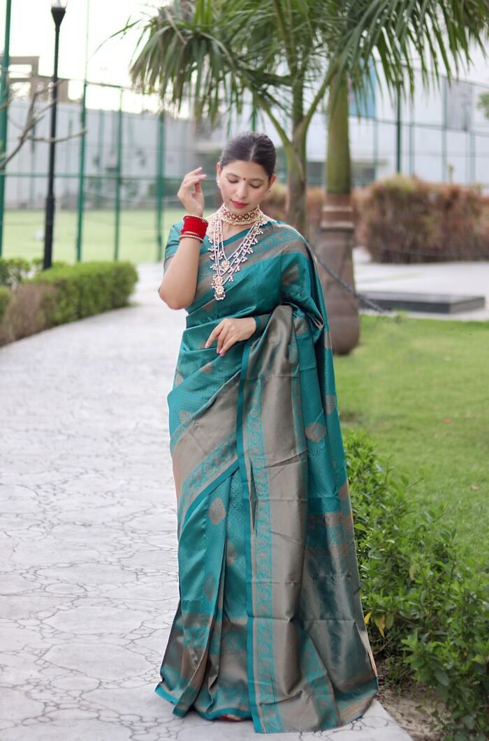 banarasi-silk-saree-rama