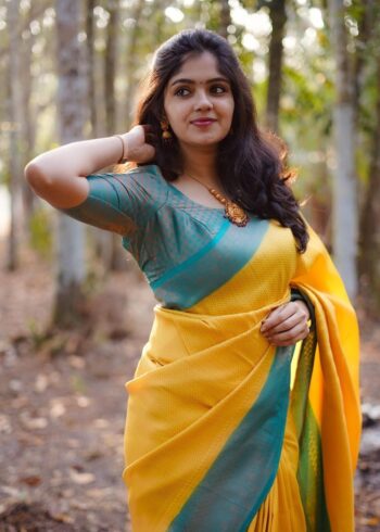 Yellow Banarasi Silk Saree - Image 3