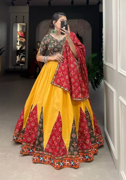 printed-gamthi-work-chaniya-choli-latest-navratri-collection-2023-bella-signora