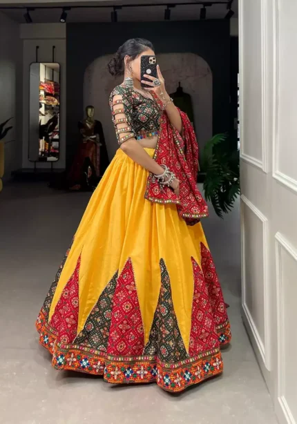 printed-gamthi-work-chaniya-choli-latest-navratri-collection-2023-bella-signora