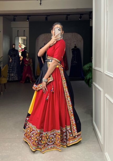 red-cotton-traditional-navratri-chaniya-choli