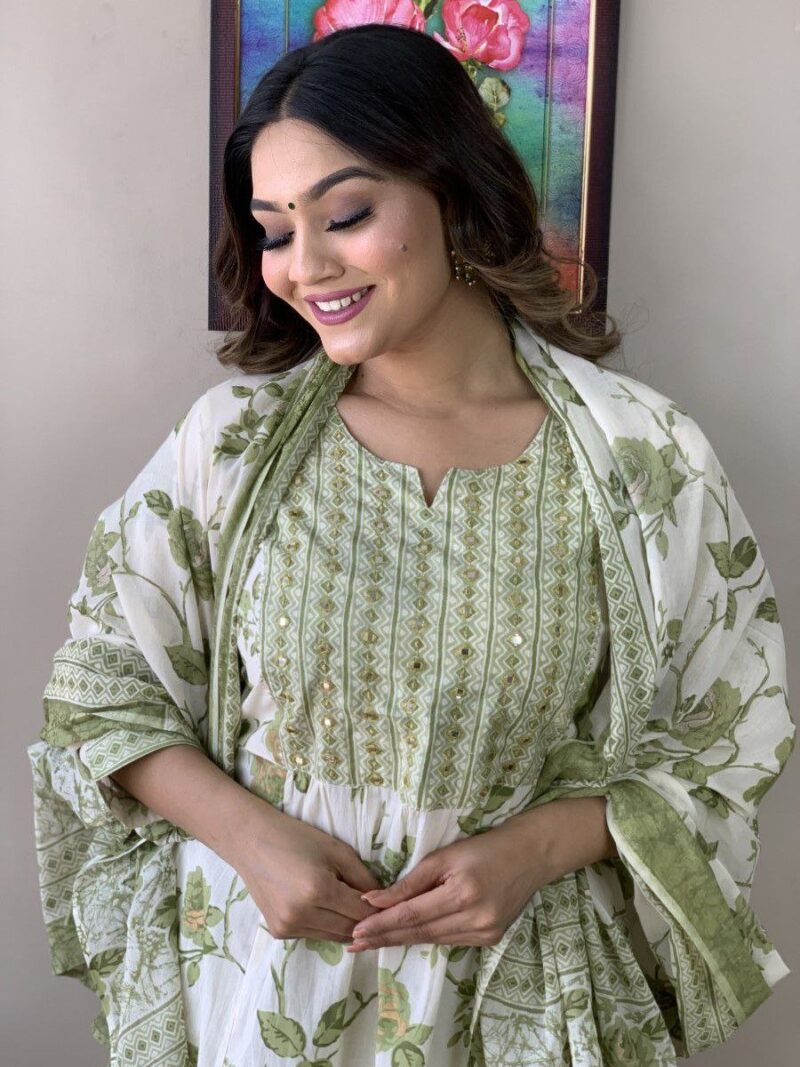 Mirror Work Kurti With Pant - Image 3