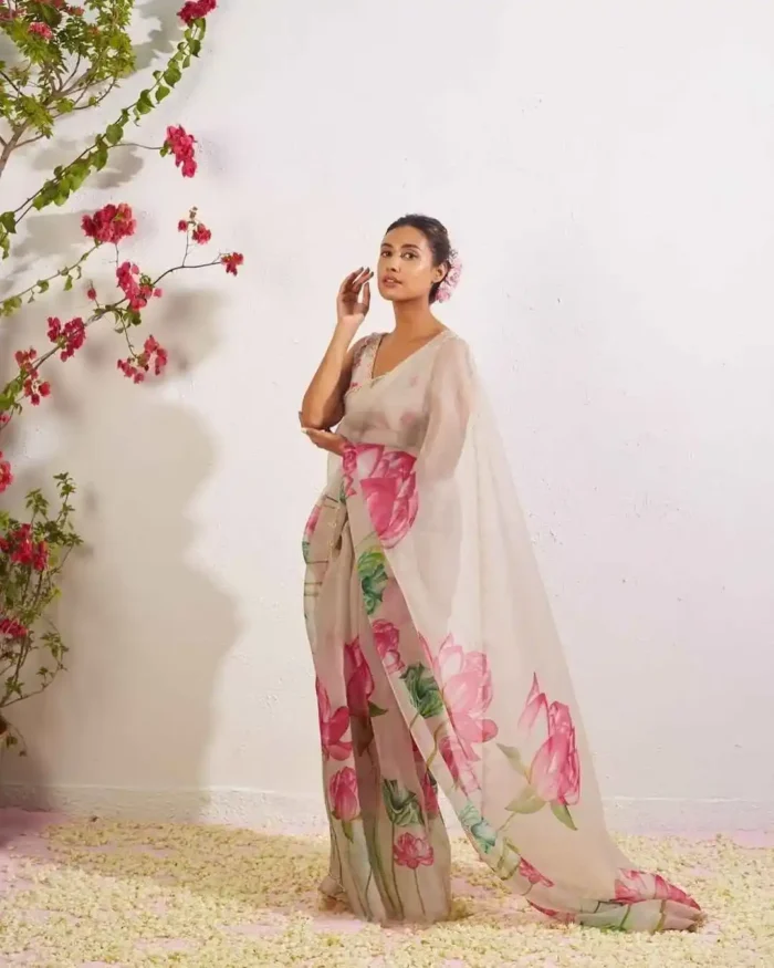 Soft Organza Shriya Pilgaonkar Designer Saree