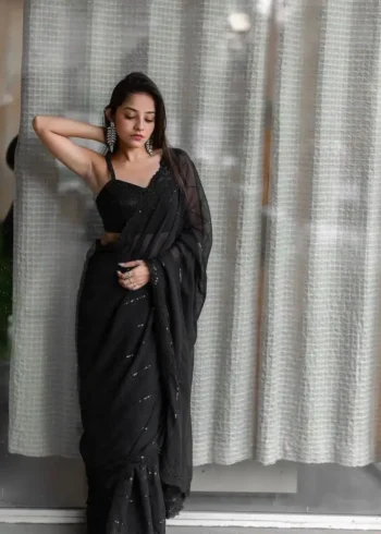 Faux Georgette Black Saree Worn By Priyanka Chopra