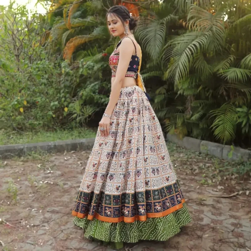 Bandhej Patola Foil Print Slub Cotton Lehenga Choli