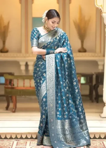 Beautiful Zari Work Banarasi Silk Saree for Wedding