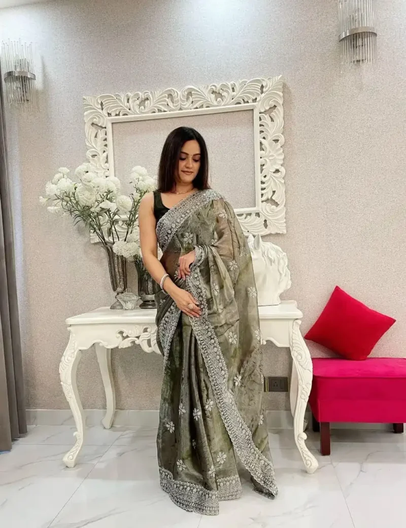 Burberry Sprey print Sequins Work Designer Party Saree