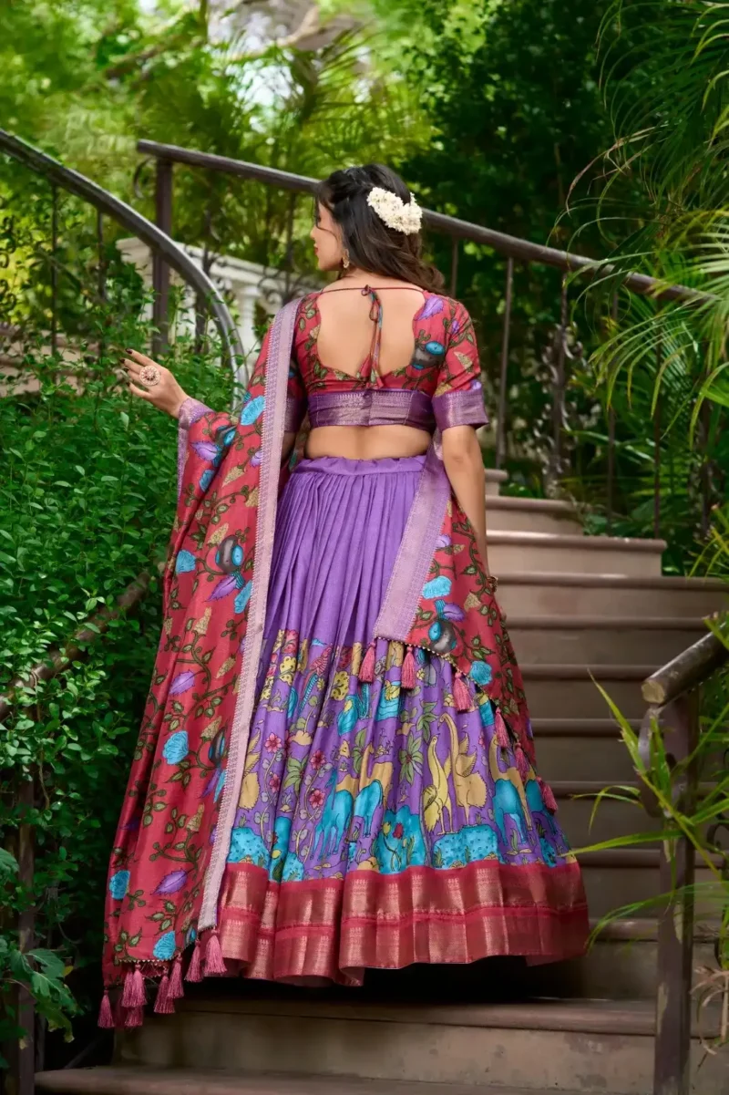Kalamkari Print with Zari Weaving Border Lehenga Choli