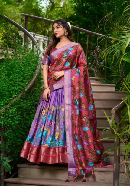 Kalamkari Print with Zari Weaving Border Lehenga Choli