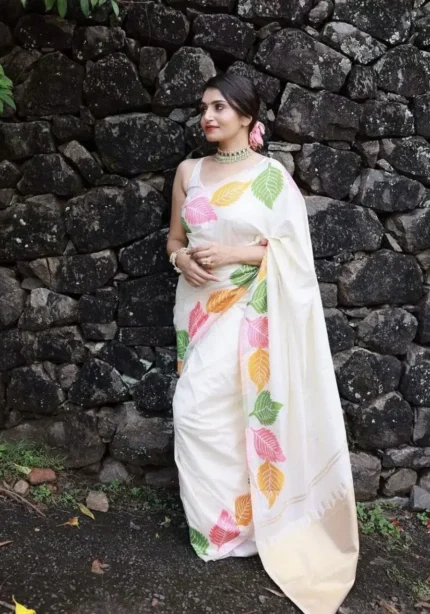 Leaf Pattern Zari Woven Banarasi Silk Saree