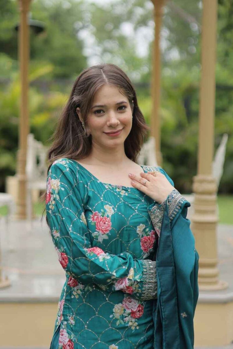 Printed Sequins & Thread Embroidered Kurti Palazzo with Dupatta