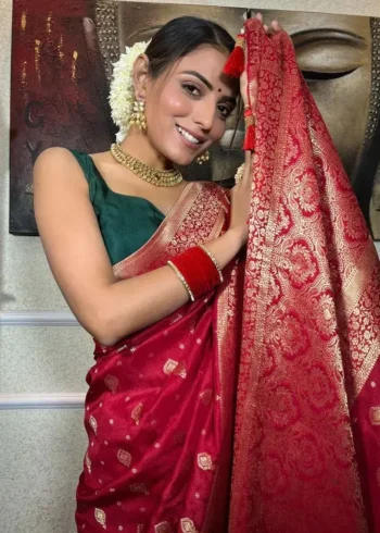 Zari Work Jacquard Weave Wedding Banarasi Silk Saree