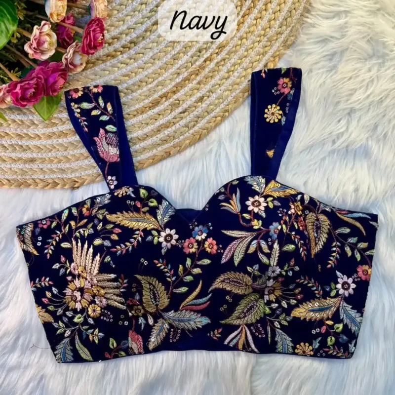 Multi Thread Work Sleeveless Western Style Blouse