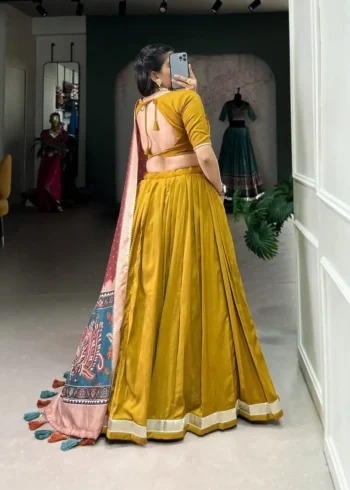 Chinon Silk Pattuvada Plain Lehenga Choli