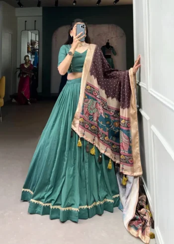 Chinon Silk Pattuvada Plain Lehenga Choli