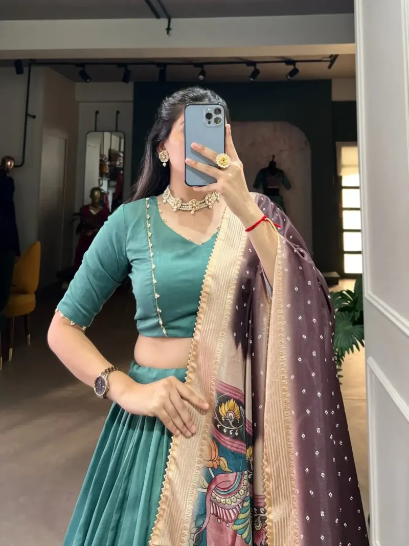 Chinon Silk Pattuvada Plain Lehenga Choli