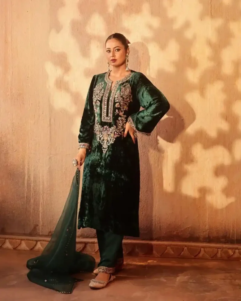 Dark Green Heavy Viscous Velvet Dress for Wedding