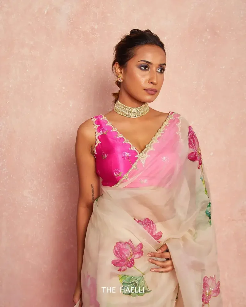 Cut Dana Handwork Floral Printed Soft Organza Designer Saree