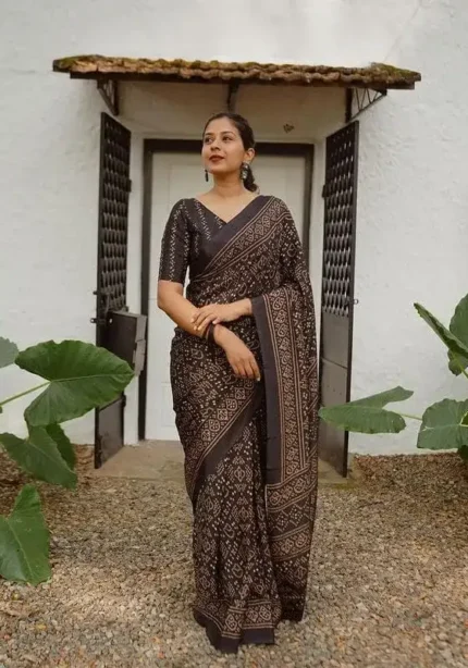 Bold Black Pure Linen Saree With Tassels