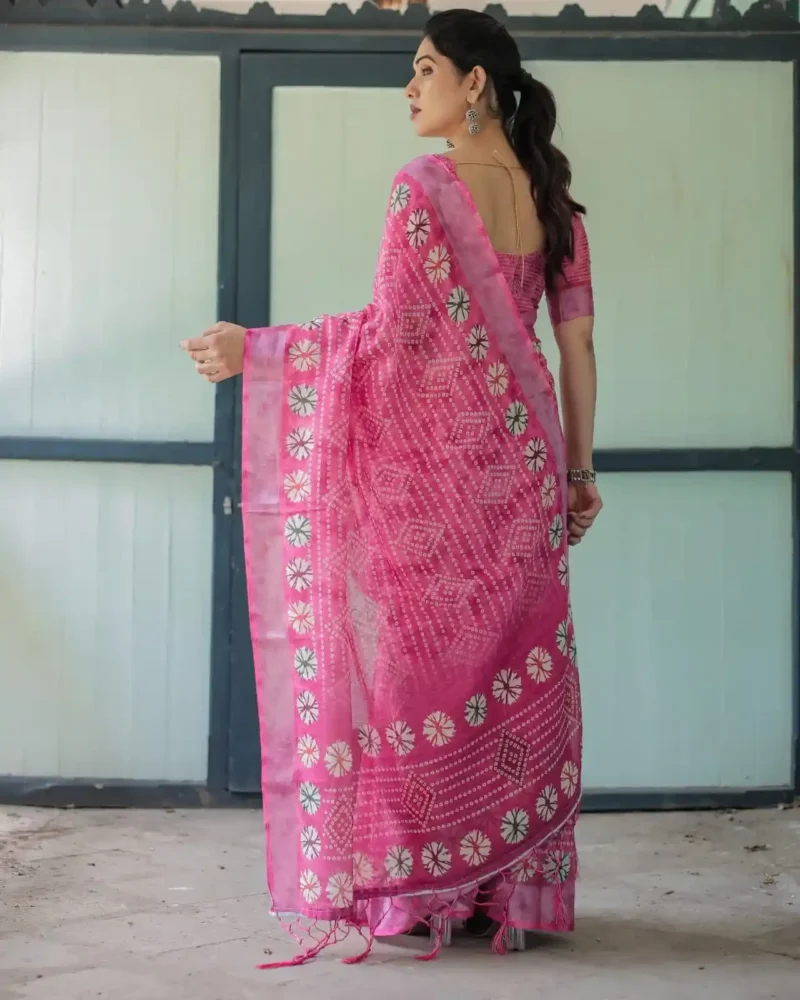 Elegant Pink Bandhani Linen Saree