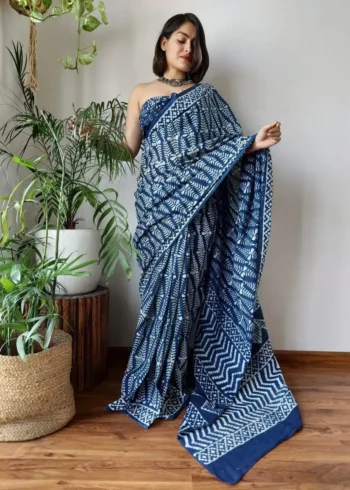 Flowy Linen Silk Cotton Sarees With All Over Batik Digital Prints