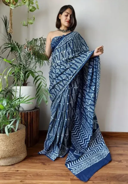 Flowy Linen Silk Cotton Sarees With All Over Batik Digital Prints