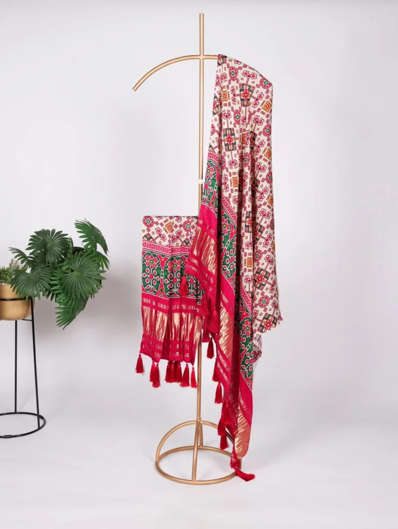 Pure Gaji Silk Digital Printed Bandhej Dupatta With Tassels