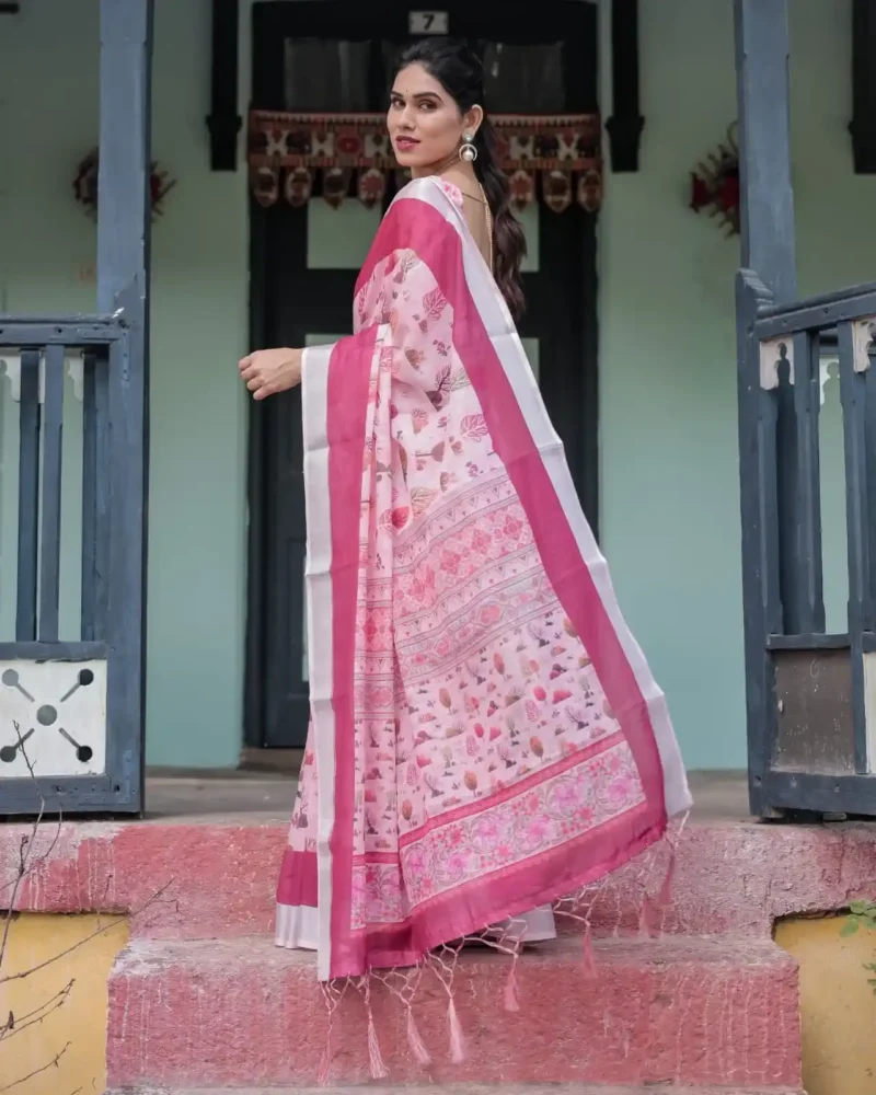 Soft Pink With a Gorgeous Nature Inspired Print Linen Saree