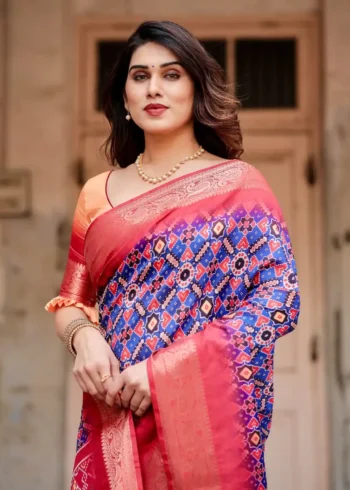Soft Ivory Stunning Peacock Floral Digital Printed Silk Saree