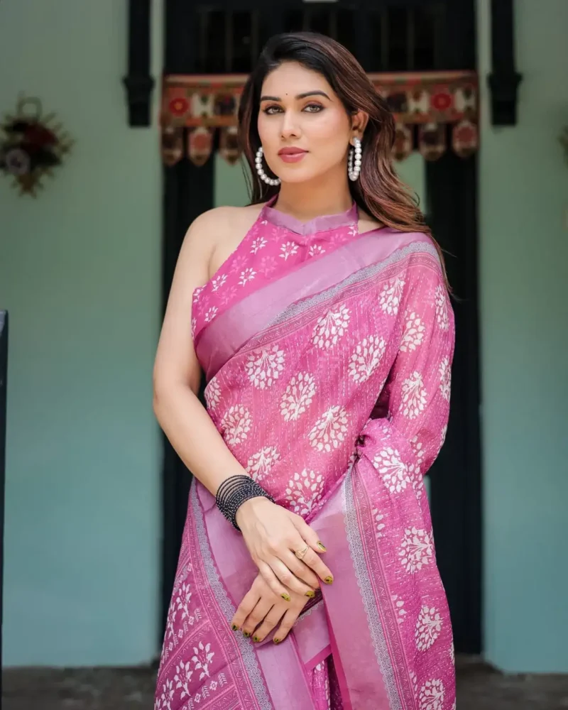 Vibrant Purple Pure Linen Saree With Tassels