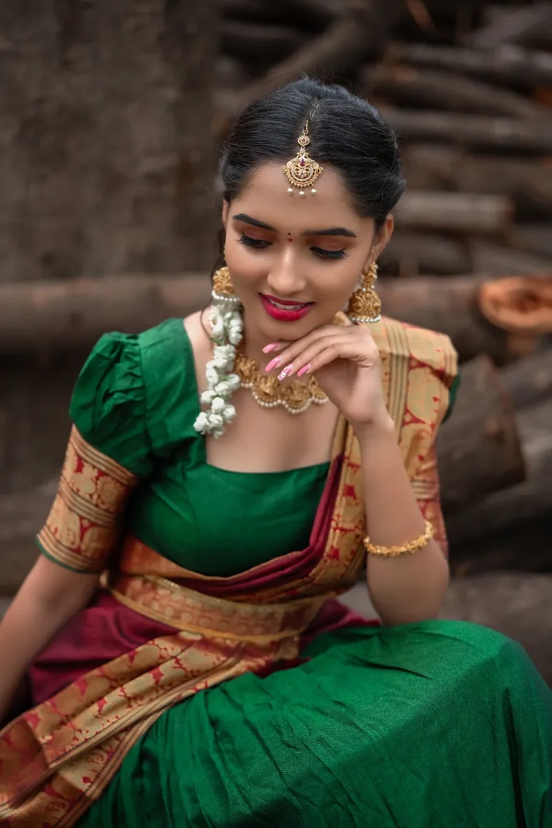 Zari Weaving Work South Indian Narayan Pet Lehenga