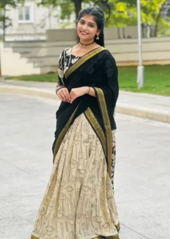 Digital Printed Soft Muslin Silk Kalamkari Lehenga With Jacqard Lace Work