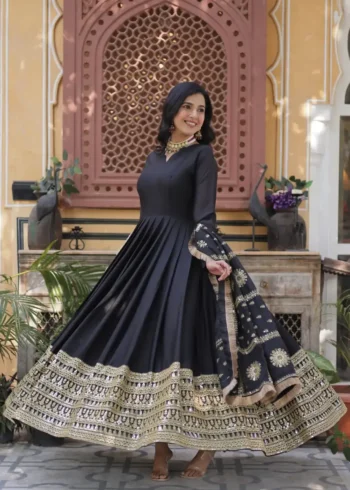 Embroidery Zari Sequins Work Designer Wedding Gown