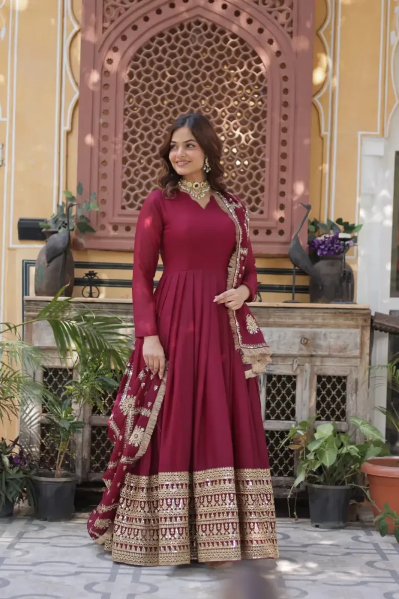 Embroidery Zari Sequins Work Designer Wedding Gown