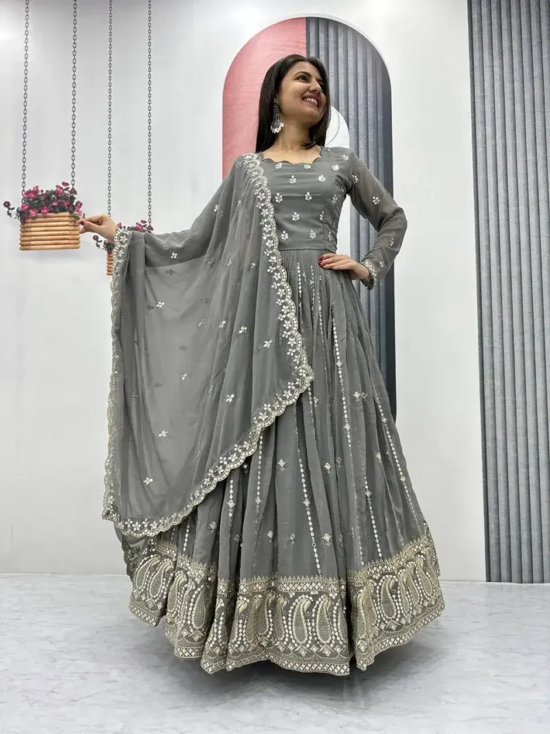 Heavy Embroidered Partywear Gown With Dupatta