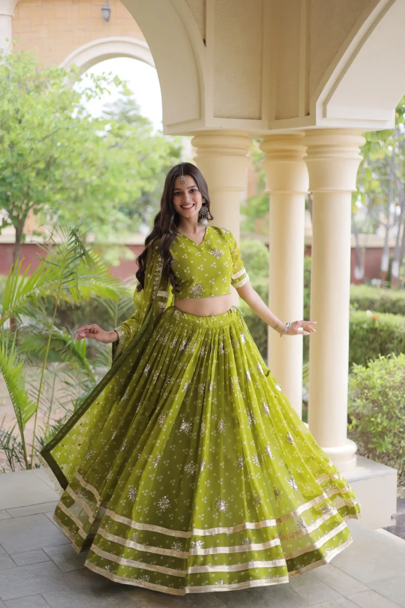 Bandhej Print Navratri Lehenga Choli with Dupatta & Gota Lace - Image 9