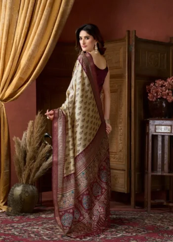Cream Colour Cluster Digital Printed Saree with Jacquard Border back design