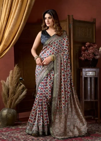 Off White Colour Cluster Digital Printed Saree with Jacquard Border front look