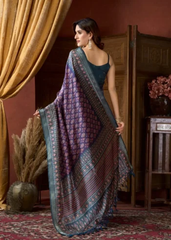 Purple Colour Cluster Digital Printed Saree with Jacquard Border back design