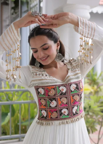 White Colour Kutchi Gamthi Mirror Work Navratri Gown with 12 Meter Flair top close look