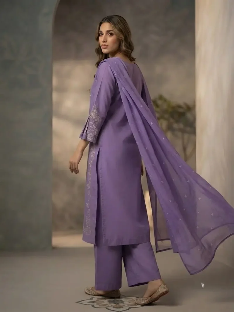 Women's Lavender Cotton Kurta Pant Set with Pure Cotton Dupatta back side
